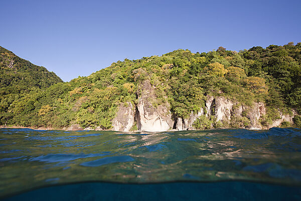 Kueste von Dominica