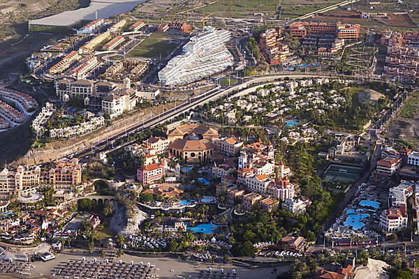 Resorts of Playa del Duque