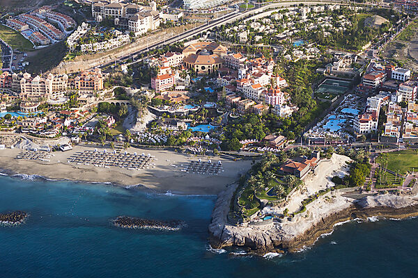Resorts of Playa del Duque