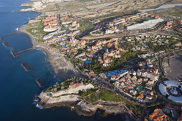 Resorts of Playa del Duque