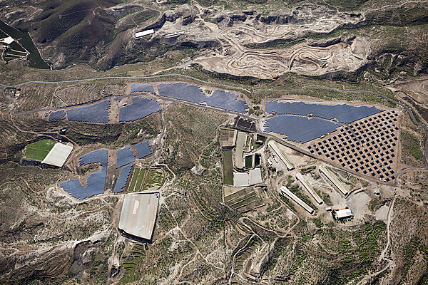 Luftaufnahme Solaranlagen bei El Poris