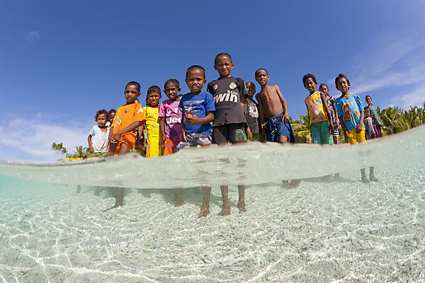Kinder der Insel Fadol