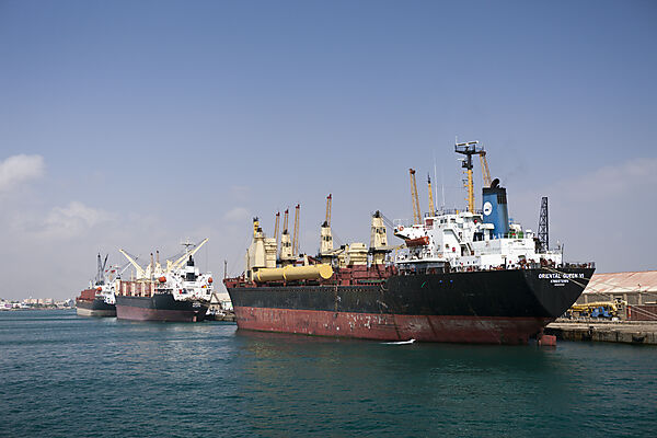 Schiffe im Hafen von Port Sudan, Rotes Meer, Sudan