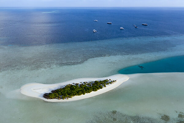 Unbewohnte Insel bei Rasdhoo, Rasdhoo Atoll, Indischer Ozean, Malediven