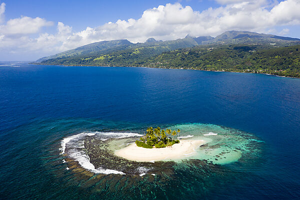 Insel bei Mitirapa, Tahiti, Franzoesisch-Polynesien