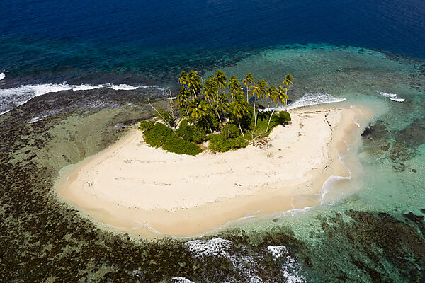 Insel bei Mitirapa, Tahiti, Franzoesisch-Polynesien