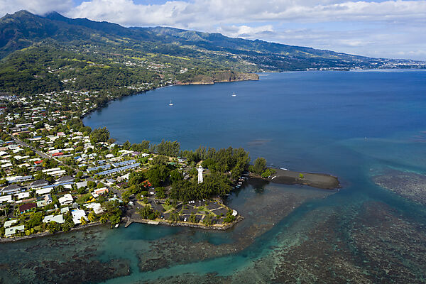 Luftaufnahme von Point Venus, Tahiti, Franzoesisch-Polynesien