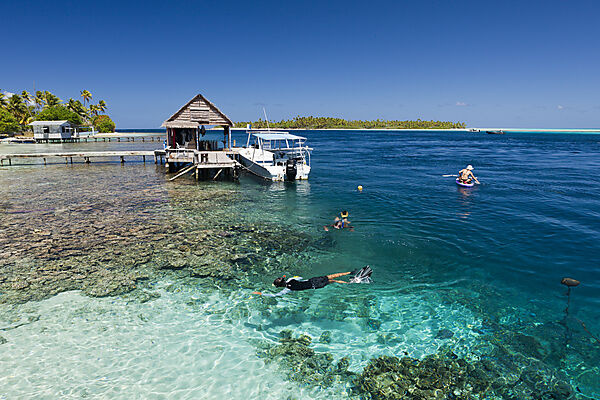 Lagune von Tetamanu Village, Fakarava, Tuamotu Archipel, Franzoesisch Polynesien
