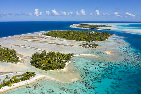Impressions of Fakarava Atoll, Tuamotu Archipel, French Polynesia