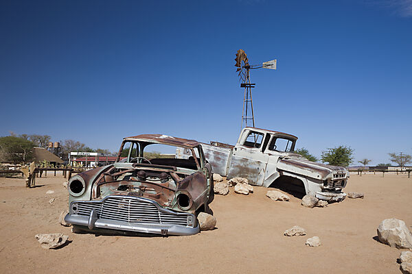 Autowrack in Solitaire, Namib Naukluft Park, Namibia