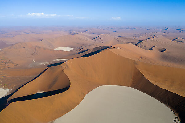 Luftaufnahme des Deadvlei, Namib Naukluft Park, Namibia