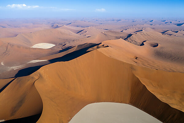 Luftaufnahme des Deadvlei, Namib Naukluft Park, Namibia
