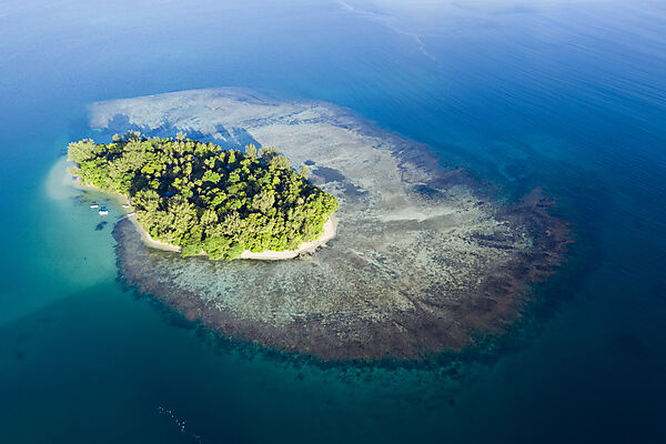 Blick auf die Insel Lissenung, New Ireland, Papua Neuguinea