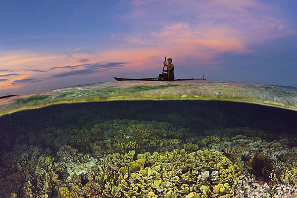 Korallenriff bei Sonnenuntergang, New Ireland, Papua Neuguinea