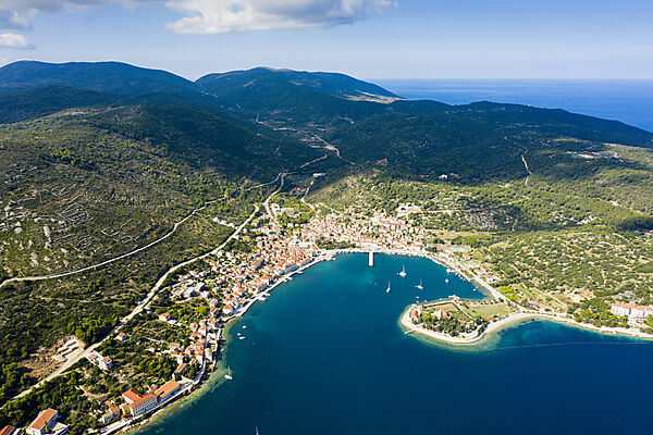 Bucht der Stadt Vis, Insel Vis, Mittelmeer, Kroatien