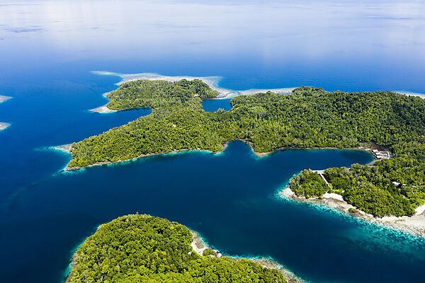 Luftaufnahme Insel Janggelo, Raja Ampat, West Papua, Indonesien