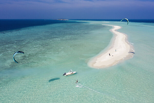 Sandbank, Island, Kite surfer, Rhasdoo Atoll, Indian Ocean, Maldives